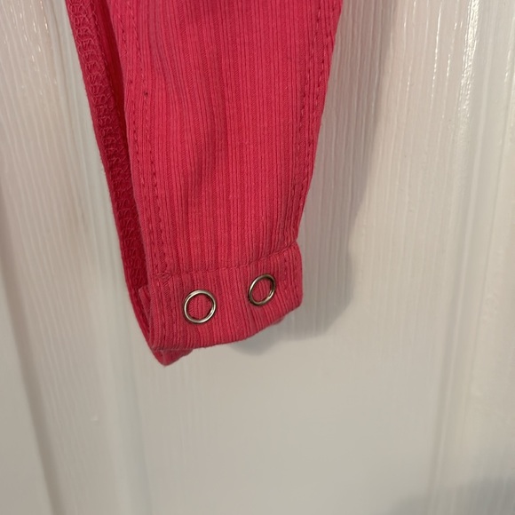 Pink Ribbed Bodysuit with Ruffled Straps - Picture 3 of 4